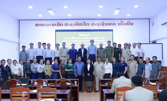 Vientiane Reviews Draft Agreement on Parking and BRT Management